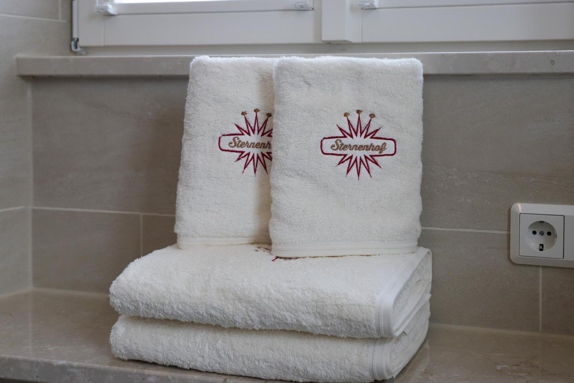 Boutique-Hotel Im Sternenhof Grosskarlbach Luaran gambar